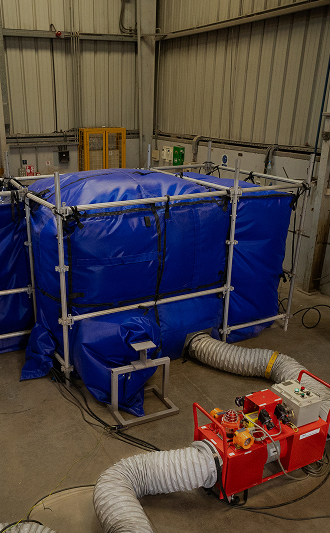 Pressurised habitats team