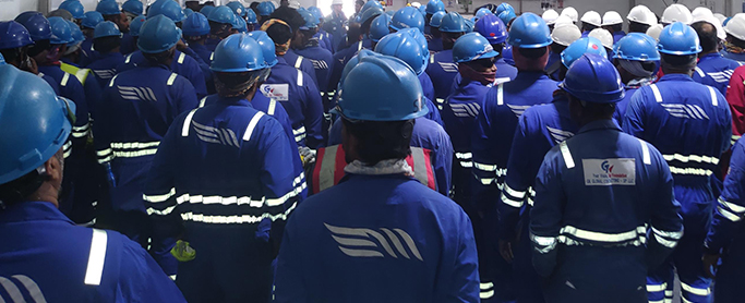 Shutdown and turnaround manpower at offshore site